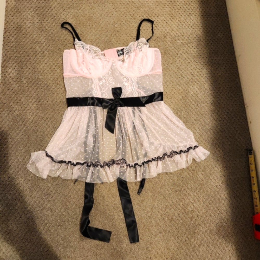 NEW Lingerie Plus Size. Nwot 2XL Open back